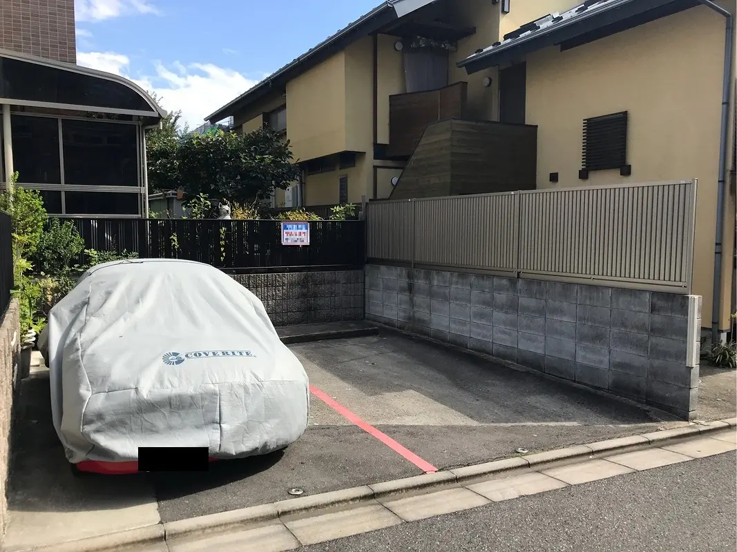 板橋区加賀１丁目　月極駐車場